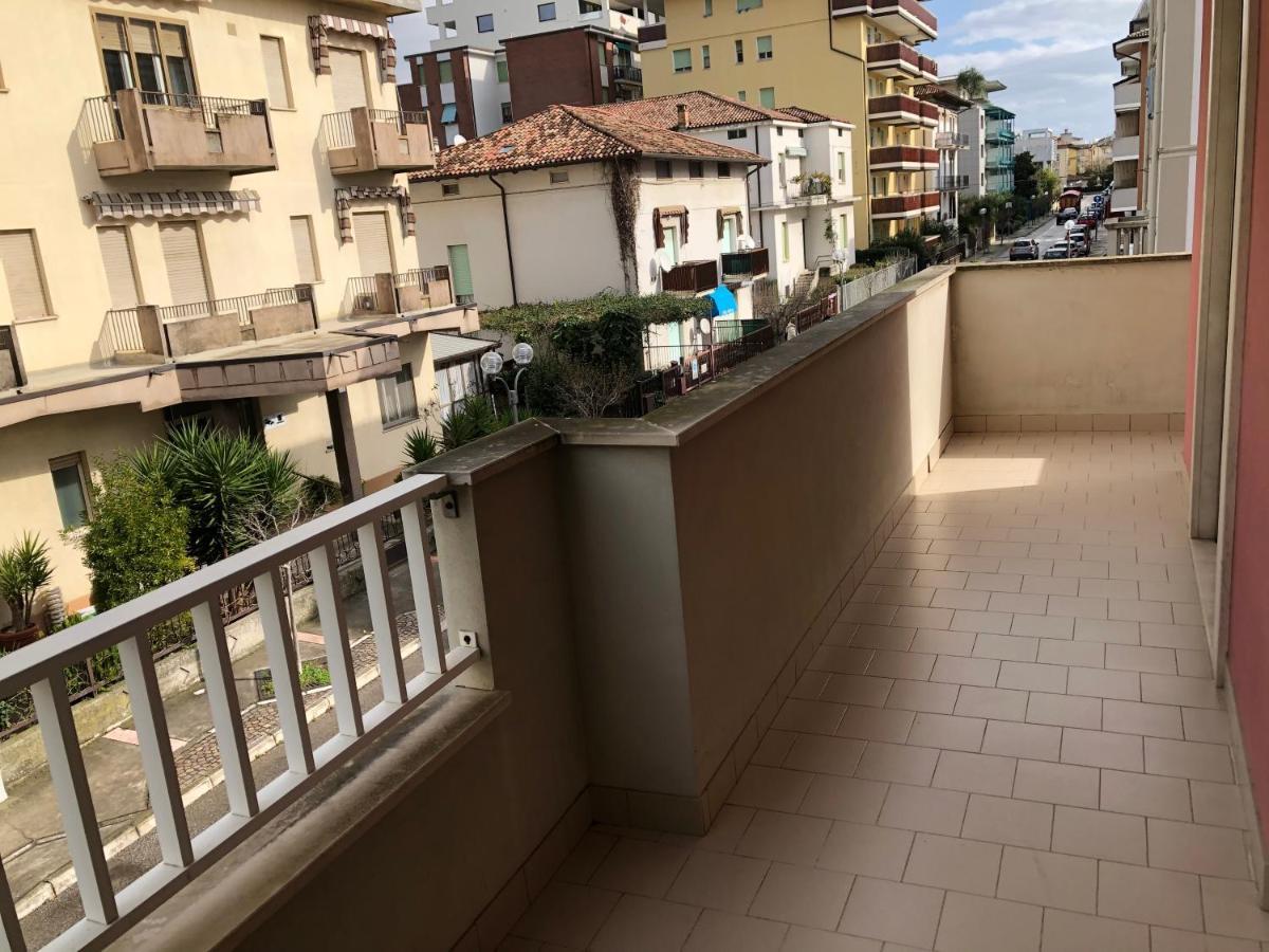 Magnolia Villa Grado Exteriör bild